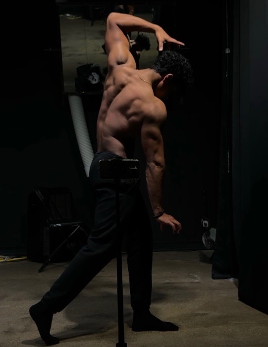 Vishnu Rajan - Pose 4